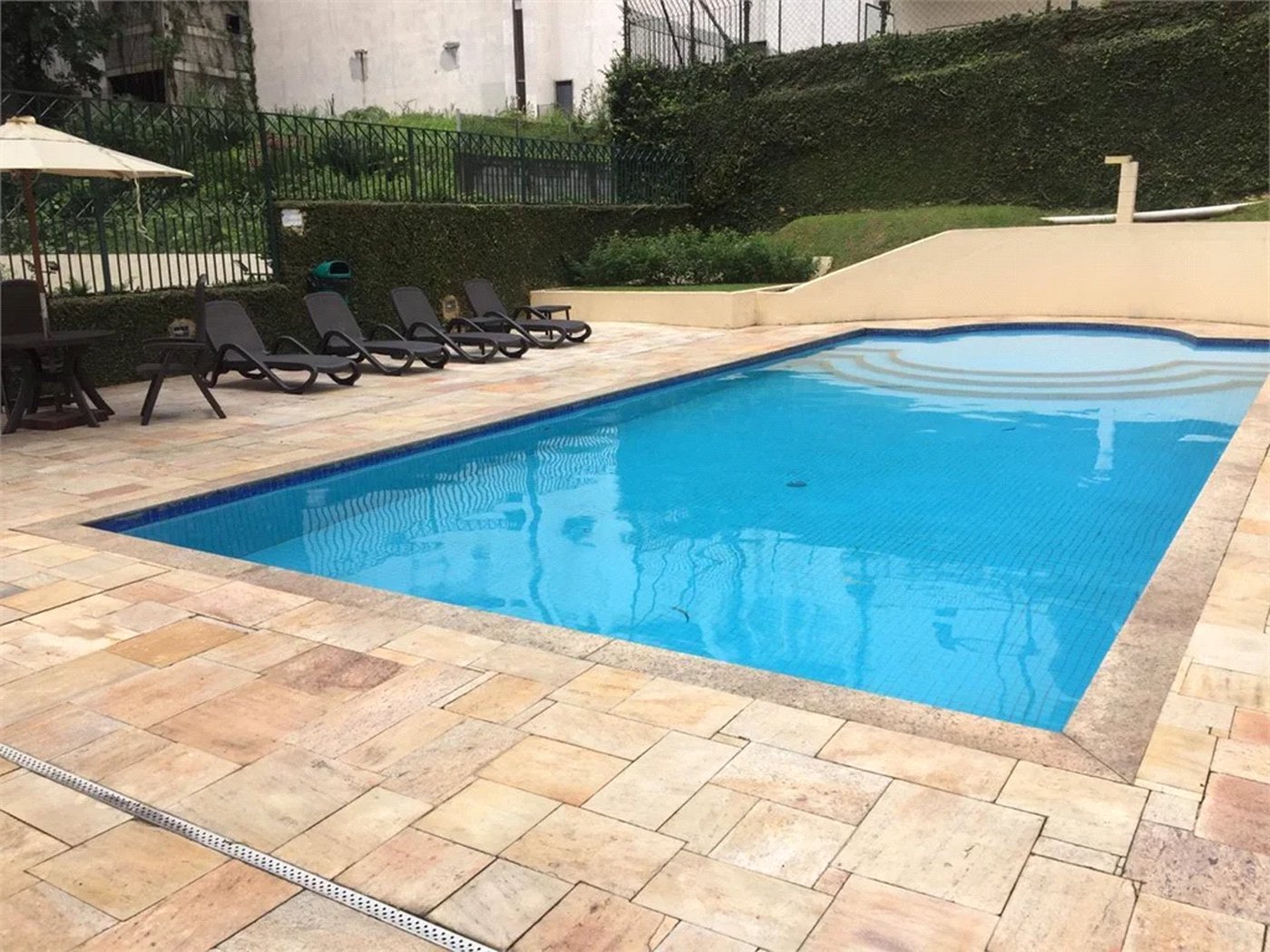 Apartamento à venda com 3 suítes em Vila Suzana, São Paulo, SP