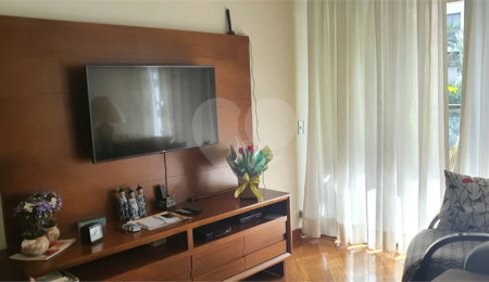 Apartamento à venda com 4 quartos, sendo 3 suítes,  em Perdizes, São Paulo, SP