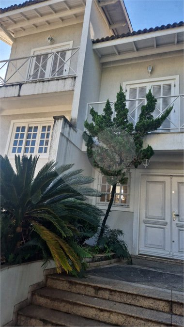 Sobrado à venda com 4 quartos, sendo 2 suítes, em Jardim Virginia Bianca, São Paulo, SP