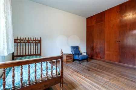 Casa Térrea à venda com 3 suítes em Jardim dos Estados, São Paulo, SP