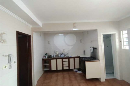 Casa à venda com 2 quartos em Vila Mazzei, São Paulo, SP