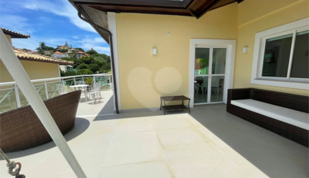 Casa em condomínio à venda com 5 suítes em Geribá, Armação dos Búzios, RJ