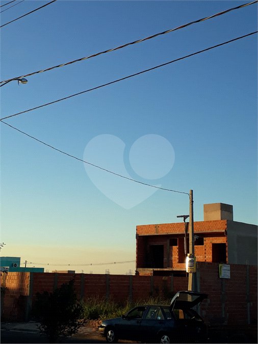 IMÓVEL COMERCIAL E RESIDENCIAL COM EXCELENTE POTENCIAL!