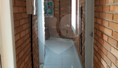 Casa Térrea à venda com 3 quartos, sendo 1 suíte,  em Vila Atlântica, Caraguatatuba, SP
