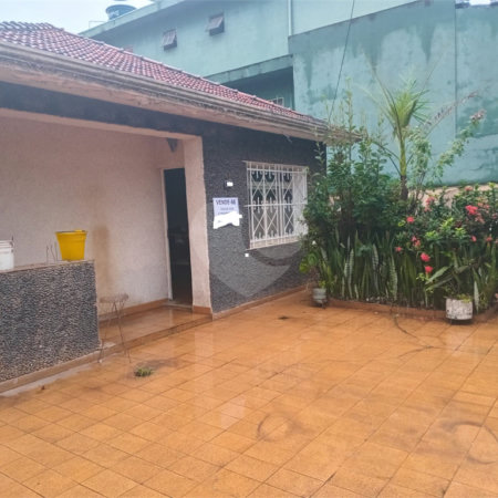 Casa Térrea à venda com 4 quartos em Vila Pita, São Paulo, SP