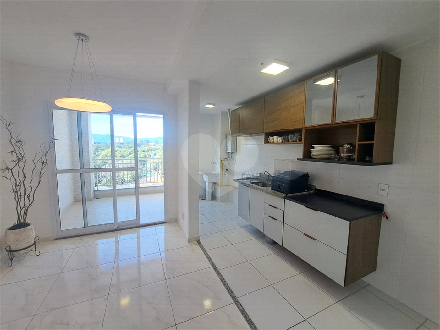 Apartamento à venda com 2 quartos, sendo 1 suíte, em Jardim Tereza Cristina, Jundiaí, SP