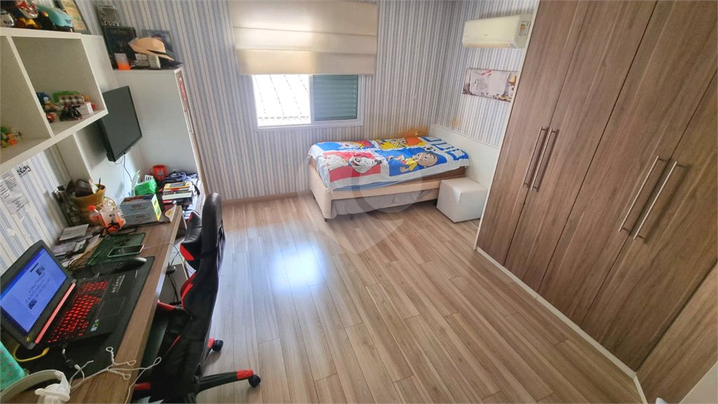 Casa à venda com 3 suítes no condomínio Residencial Cantareira, São Paulo - SP