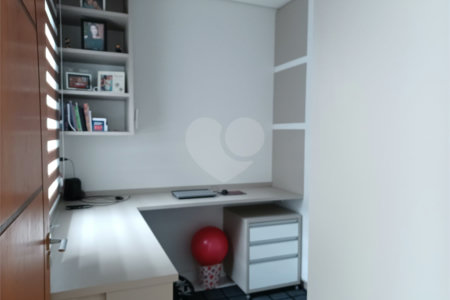 Casa à venda com 3 quartos, sendo 2 suítes, no condomínio Montreal Residence, Indaiatuba - SP