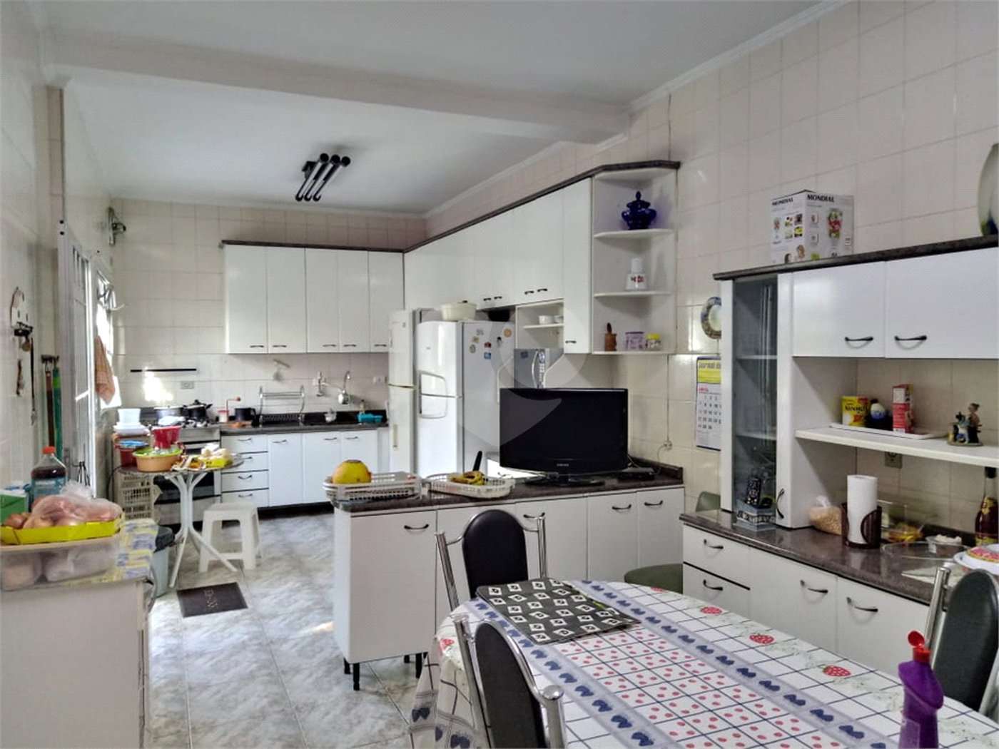 Casa Térrea à venda com 3 quartos, sendo 1 suíte, em Vila Paulicéia, São Paulo, SP