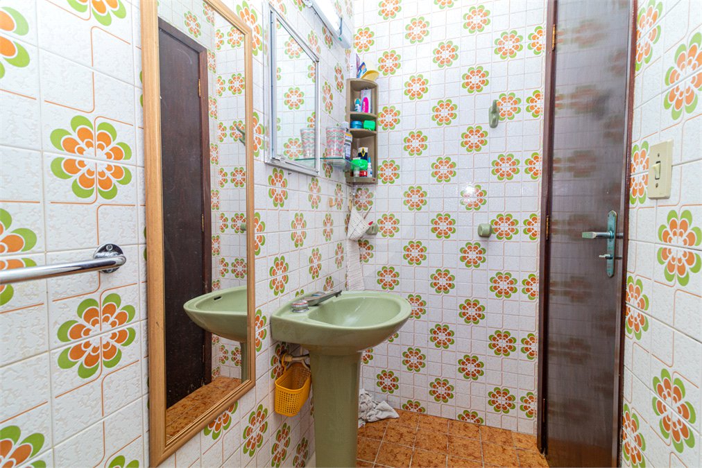 Casa Térrea à venda com 3 quartos, sendo 1 suíte, em Interlagos, São Paulo, SP