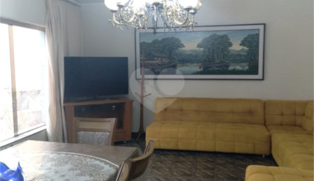 Sobrado à venda com 3 quartos, sendo 1 suíte,  em Santa Teresinha, São Paulo, SP