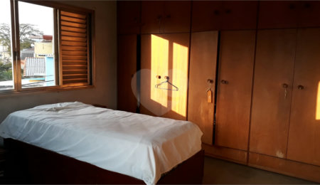 Casa à venda com 7 quartos, sendo 1 suíte,  em Vila Nova Cachoeirinha, São Paulo, SP