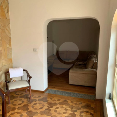 Casa à venda com 4 quartos, sendo 2 suítes,  no Centro, Mairinque, SP
