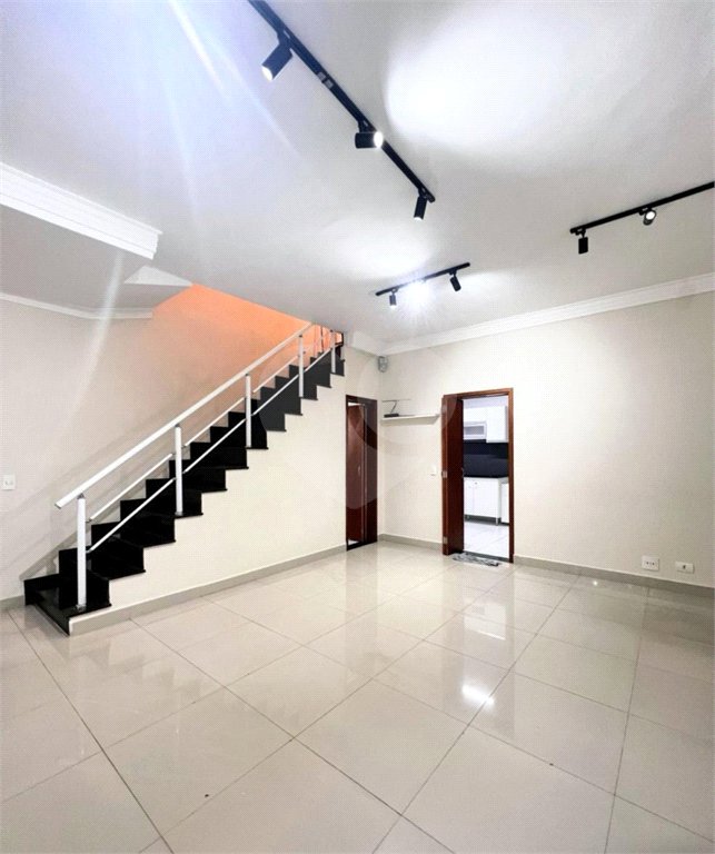 Sobrado à venda com 3 quartos, sendo 1 suíte, em Campo Grande, São Paulo, SP