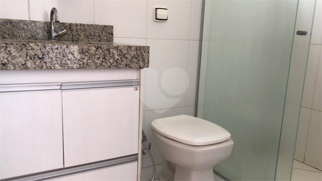 Casa à venda com 3 quartos, sendo 1 suíte, no condomínio Vista Verde, Indaiatuba - SP