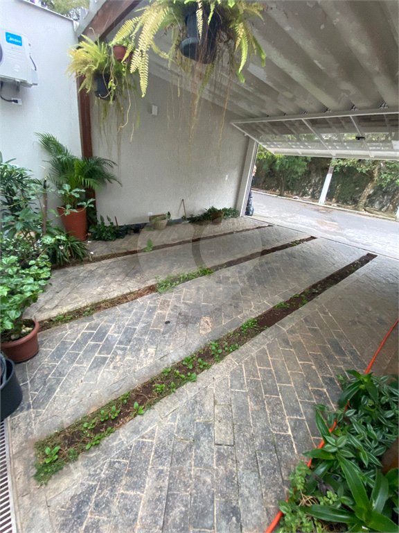 Sobrado à venda com 3 suítes em Jardim Petrópolis, São Paulo, SP