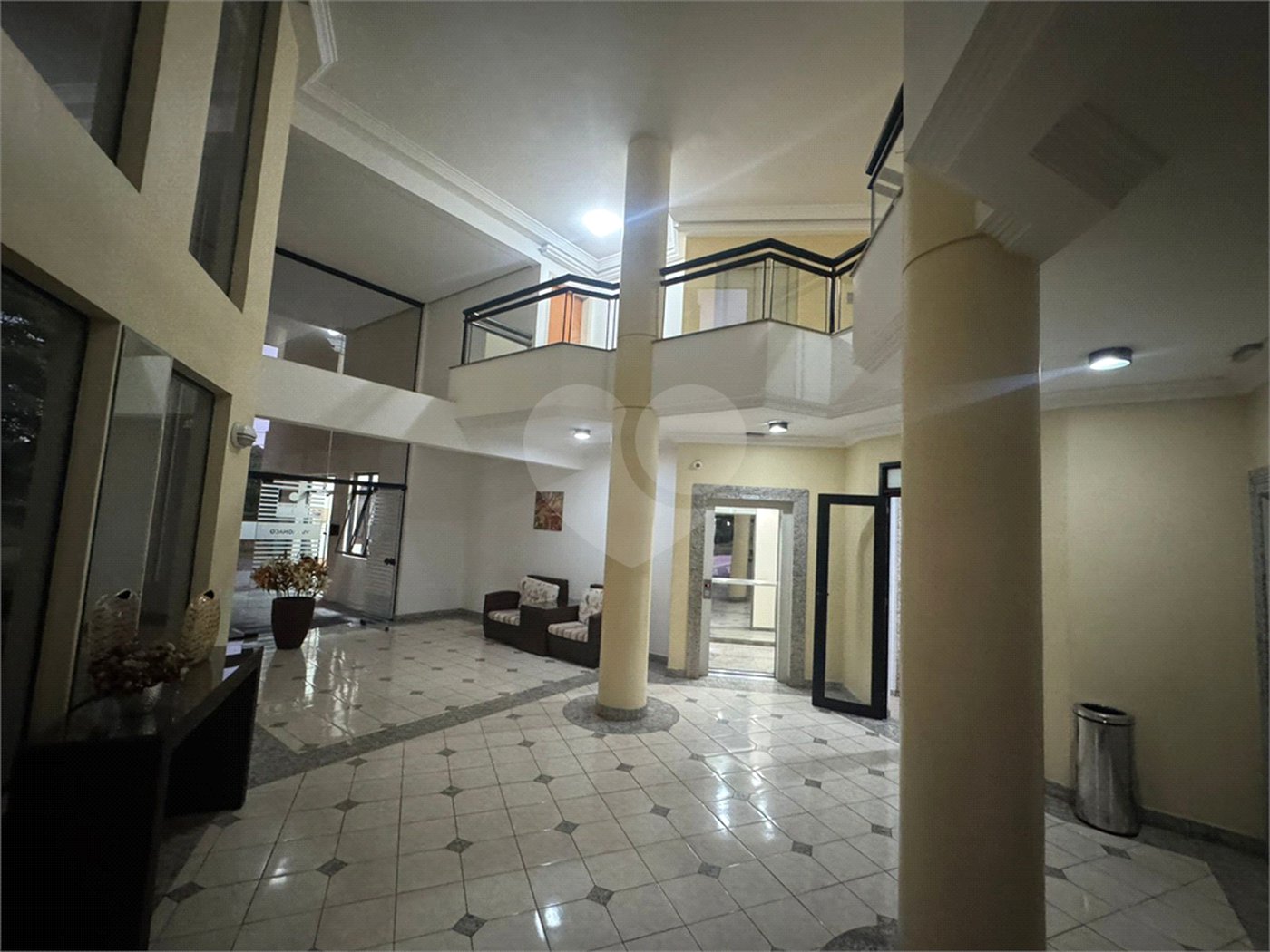 Apartamento para alugar com 2 quartos, sendo 1 suíte, em Jardim Íris, São Paulo, SP