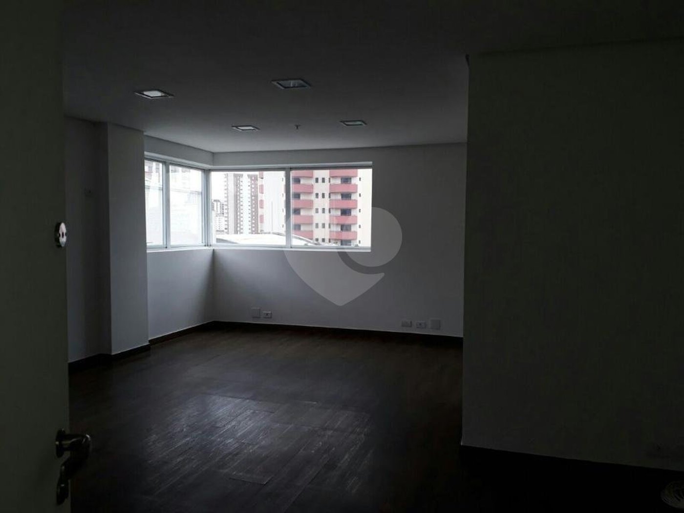 Sala à venda em Água Fria, São Paulo, SP