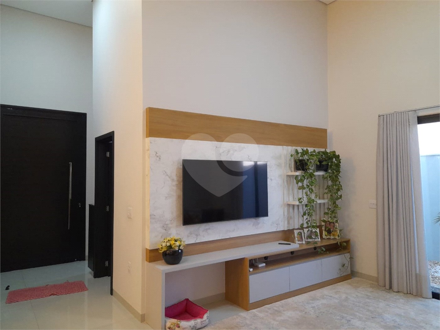 Casa à venda com 4 suítes no condomínio Quinta das Laranjeiras, Araraquara - SP