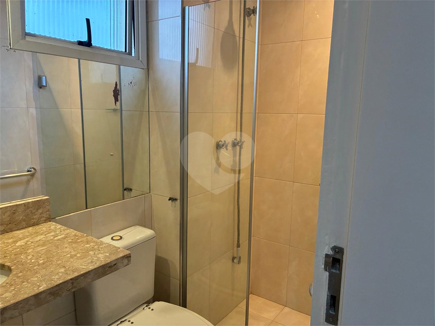 Apartamento à venda com 3 quartos, sendo 1 suíte, em Vila Guilherme, São Paulo, SP