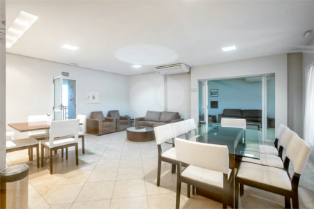 Apartamento à venda ou para alugar com 2 quartos, sendo 1 suíte, em Vila Olímpia, São Paulo, SP