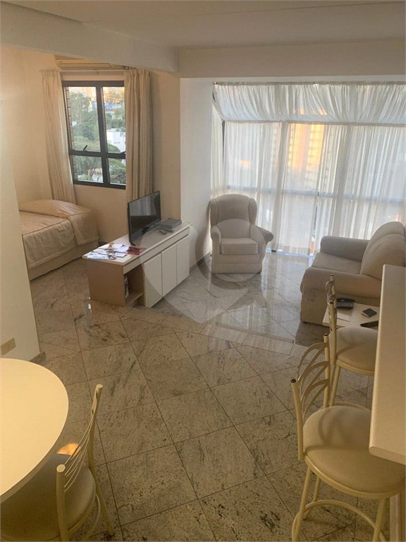 Apartamento à venda com 1 quarto em Santana, São Paulo, SP
