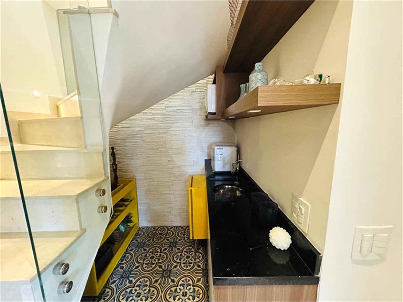 Apartamento à venda com 2 quartos, sendo 1 suíte, em Santa Cecília, São Paulo, SP