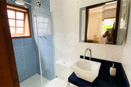 Casa à venda com 3 suítes em Dos Finco, São Bernardo do Campo, SP