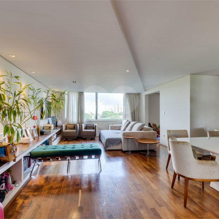 Apartamento à venda com 4 quartos, sendo 1 suíte, em Santo Amaro, São Paulo, SP