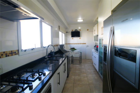 Apartamento à venda com 3 suítes em Santo Amaro, São Paulo, SP