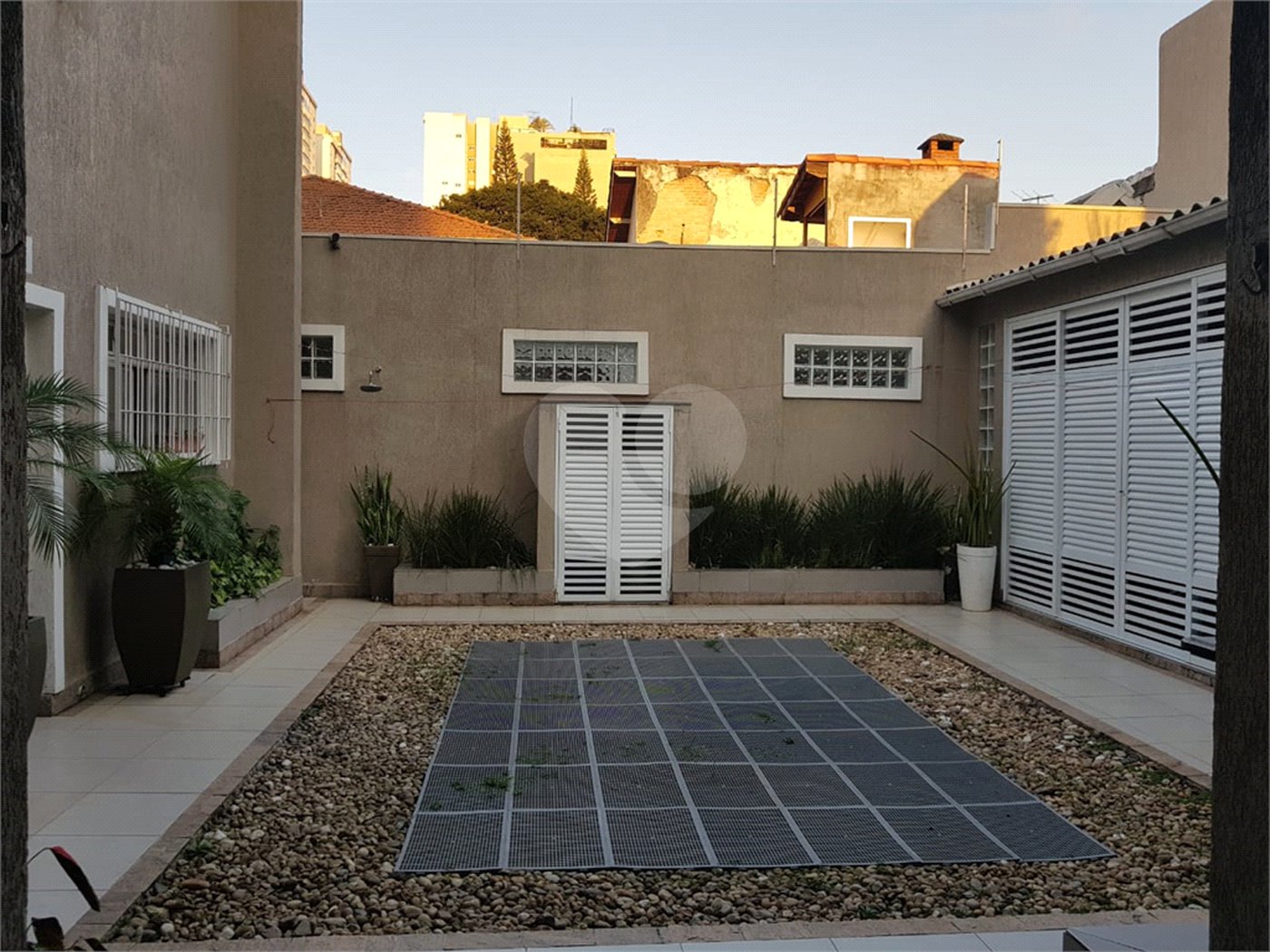 Casa à venda com 3 suítes em Campo Belo, São Paulo, SP