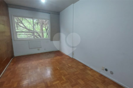 Apartamento à venda com 3 quartos, sendo 1 suíte, em Botafogo, Rio de Janeiro, RJ