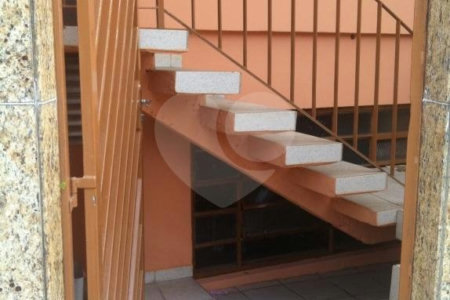 Sobrado à venda com 3 quartos, sendo 1 suíte, em Chora Menino, São Paulo, SP