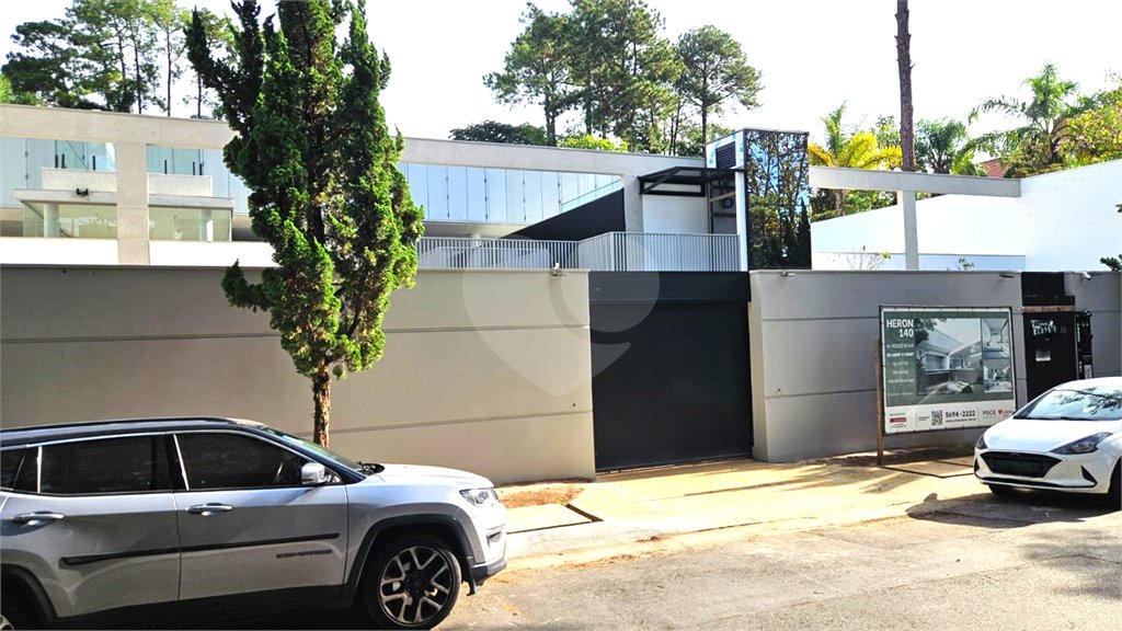Casa à venda com 3 suítes no condomínio Residencial Heron 140, São Paulo - SP