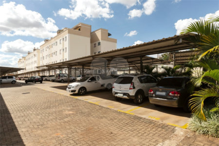 Apartamento no Allure Condomínio Resort.