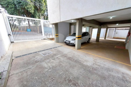 Apartamento à venda perto da USP com vaga coberta