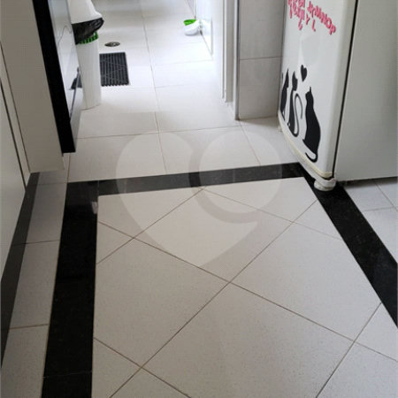 Apartamento à venda - Mooca.