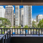 Oportunidade Única nos Jardins: Seu Refúgio de Alto Padrão ou Investimento de Alta Rentabilidade.