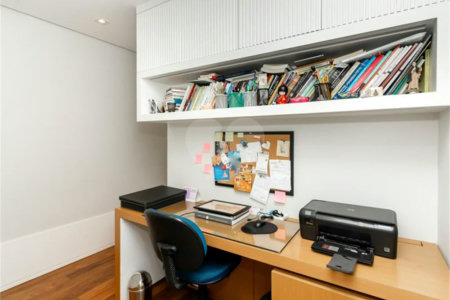 Apartamento à venda com 3 suítes em Vila Mariana, São Paulo, SP