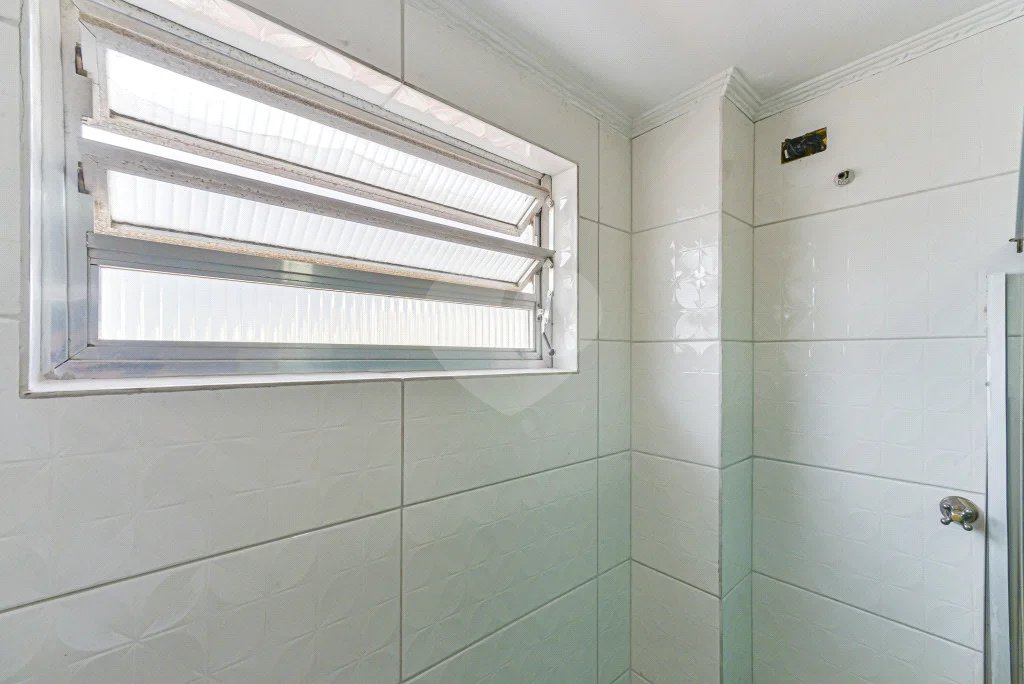 3 Quartos 0 Suites 2 Banheiros 0 Vagas 76 Área Útil 113 Área Total.