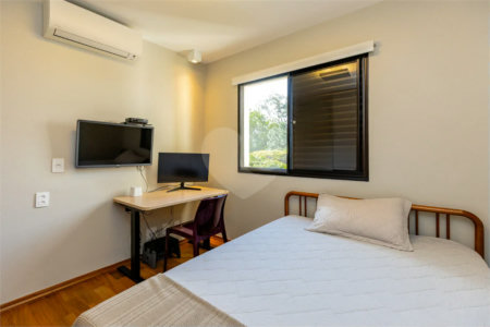 Apartamento à venda com 3 suítes em Alto da Boa Vista, São Paulo, SP