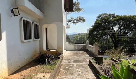 Sobrado à venda com 3 suítes em Tremembé, São Paulo, SP