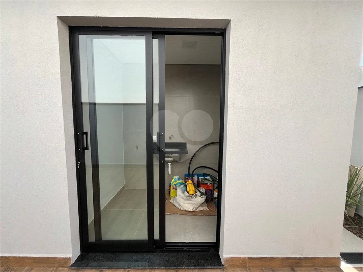 Excelente Casa Plana no Condomínio Bela Vista