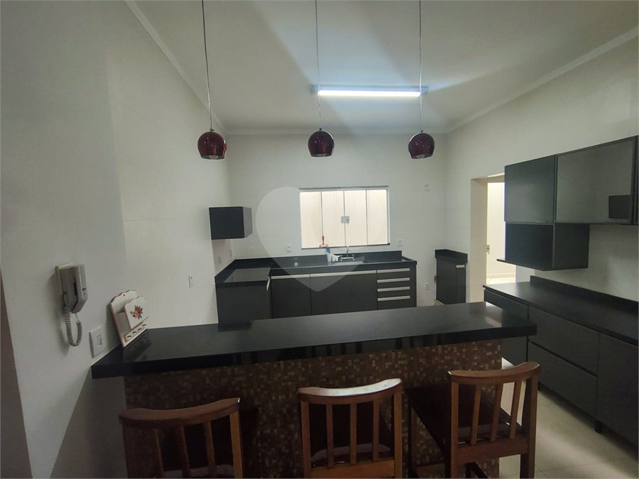 Casa à venda com 3 quartos, sendo 1 suíte,  no condomínio Bosque São Carlos, São Carlos - SP