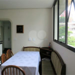 APARTAMENTO UM POR ANDAR!