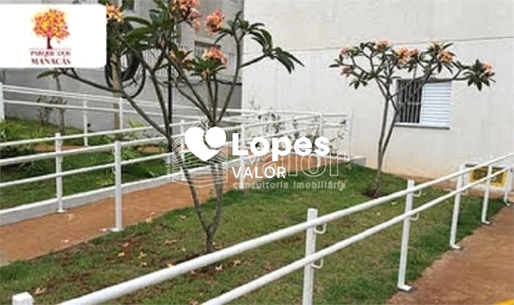 Apartamento no Condomínio Parque dos Manacás