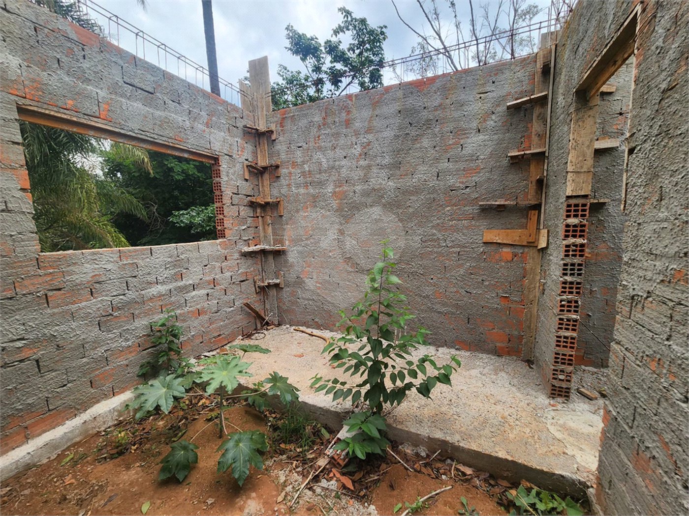 Terreno á venda no Parque FHER