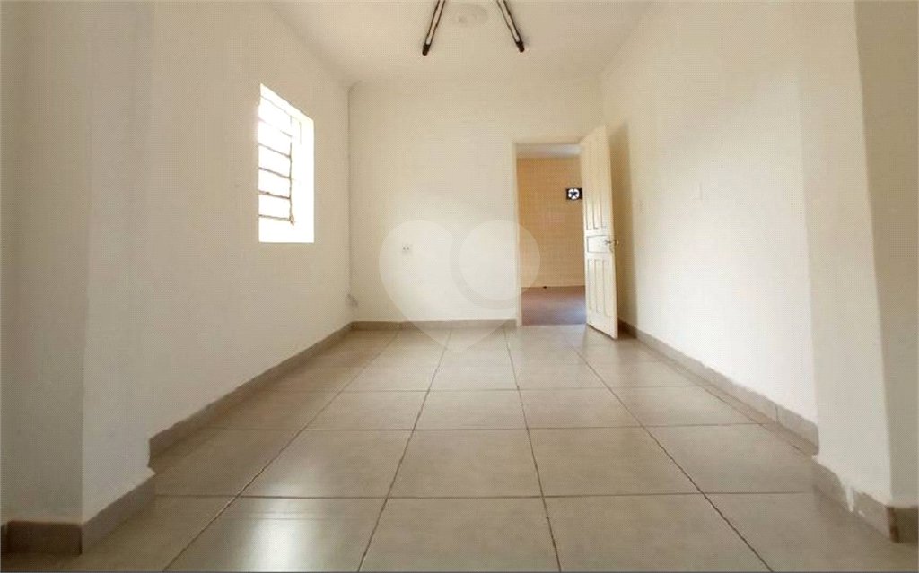 Casa térrea na Sallum.