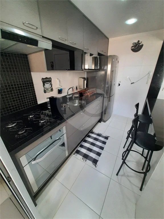 Apartamento à venda com 2 quartos, sendo 1 suíte,  em Vila Ester (zona Norte), São Paulo, SP