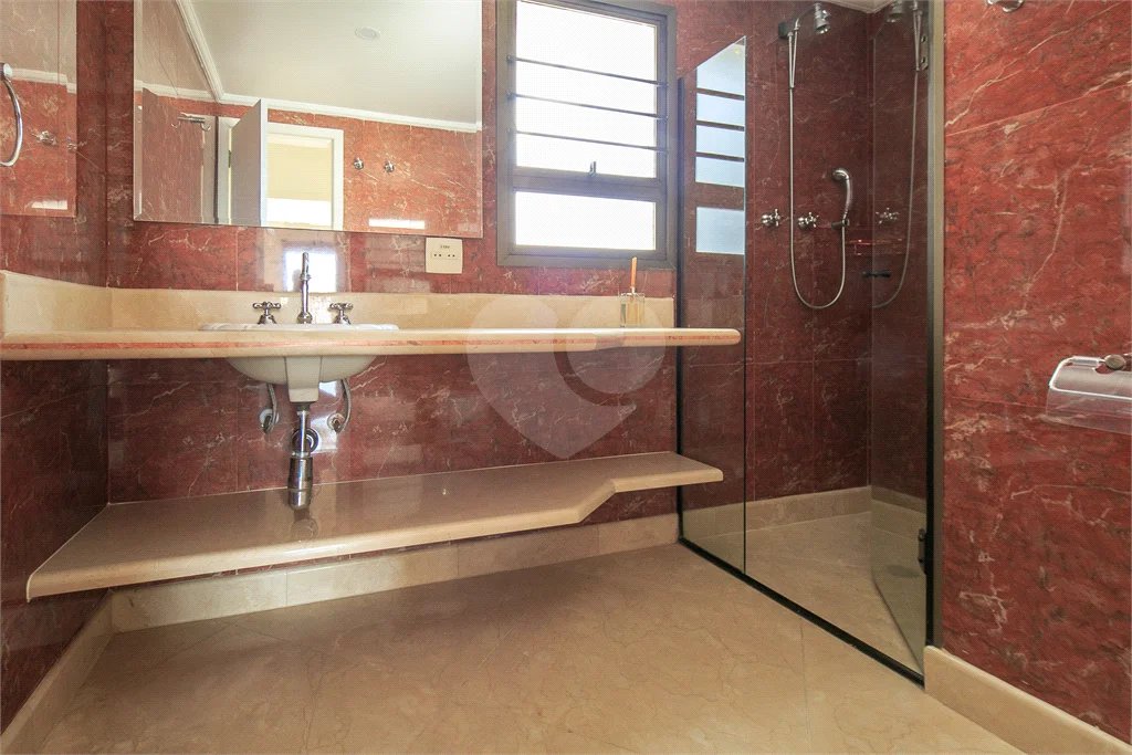Apartamento locação Alto da Boa Vista próximo Jardim Marajoara.